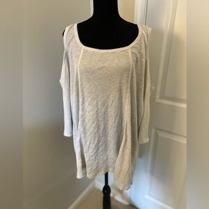 Torrid Plus Size 3 Thermal Cold Shoulder Cream Color